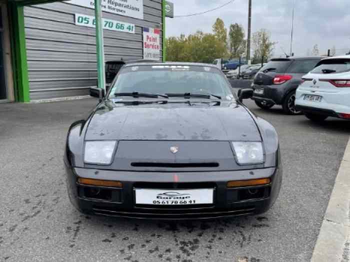 Porsche 944 turbo 1