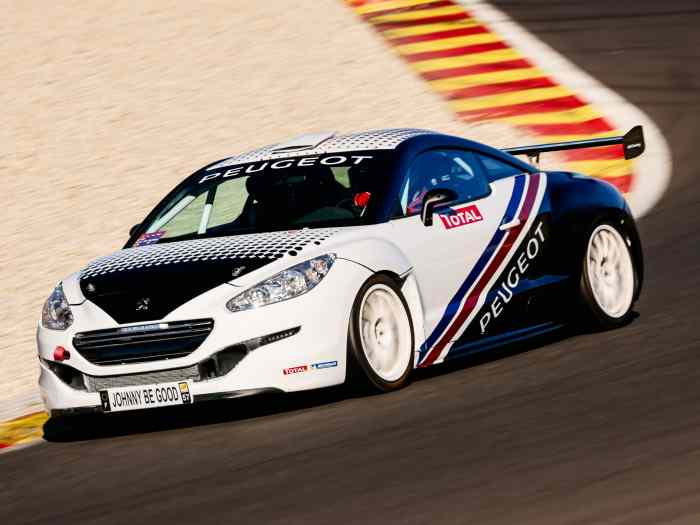 PEUGEOT RCZ CUP