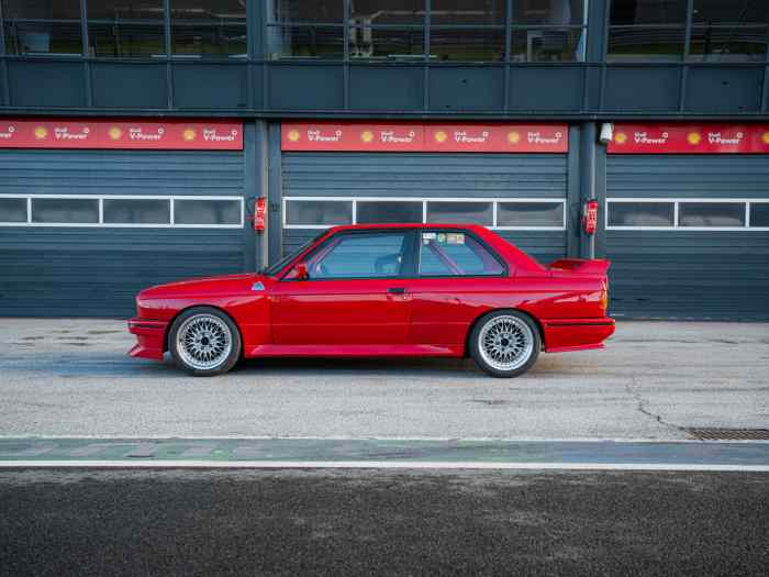 1988 BMW M3 Group N Racecar 1