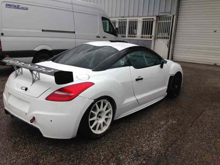 Peugeot RCZ 2