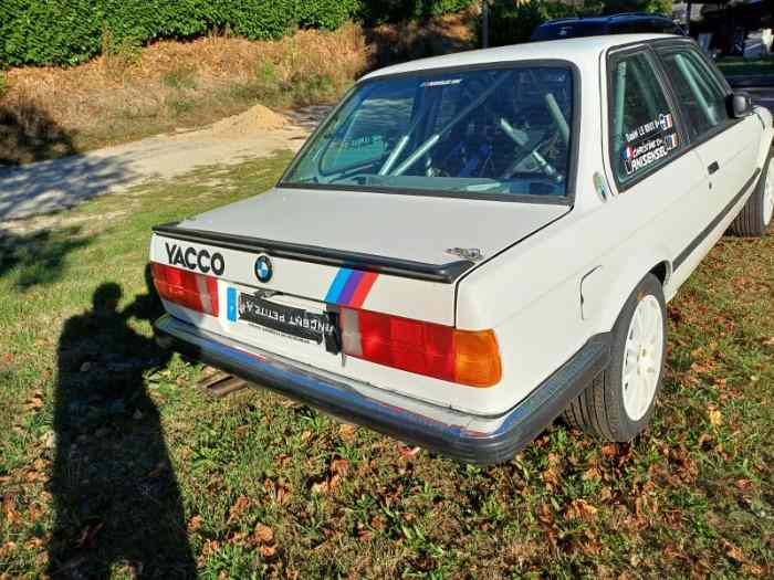 Bmw 325i E30 groupe A et VHC 2