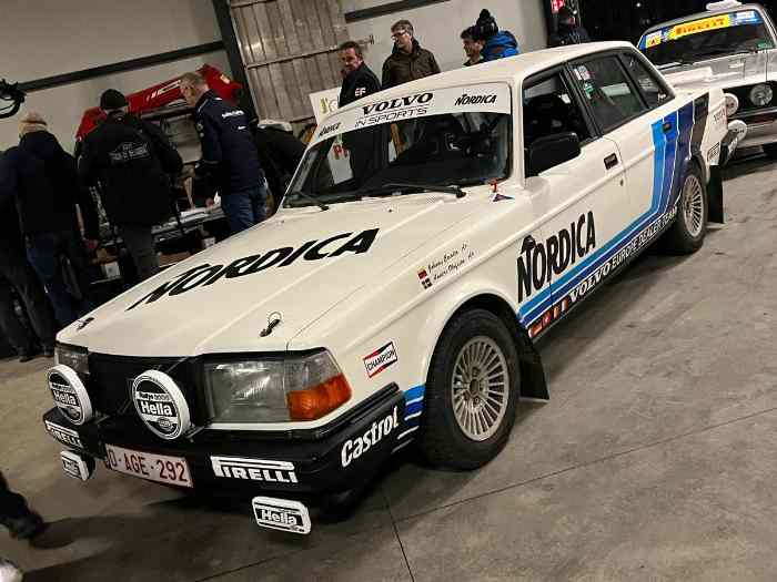 VOLVO 240 - 2,3L - 1986 2