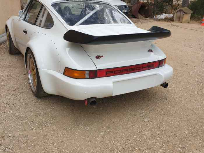 Porsche 911 unique , 402 cv , boîte séquentielle SADEV , palmarès . 1