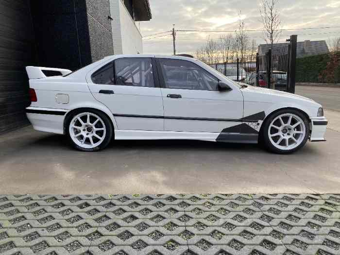 bmw e36 rally avec moteur s54 - boite crabot samsonas 1