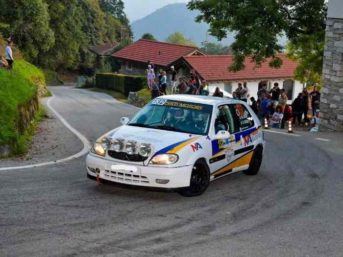 à vendre Citroen Saxo N2 4