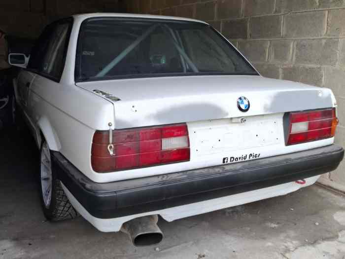 Bmw e30 6 cylindres 1