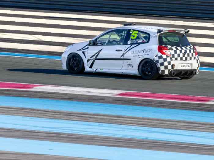 Clio cup x85