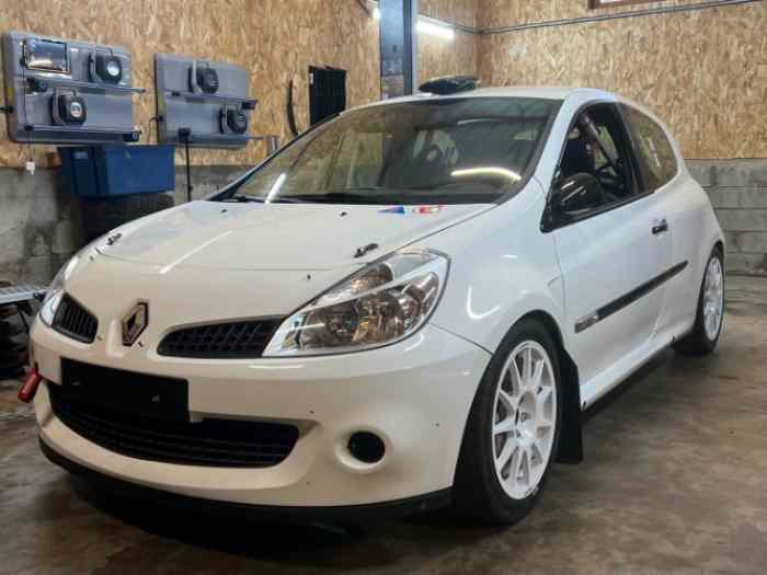 Clio R3 Max 250