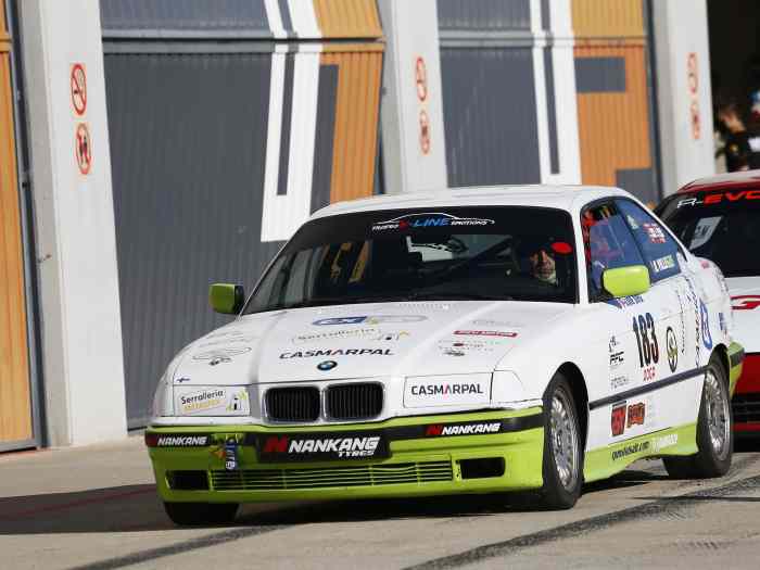 BMW 325I E36 RACECAR 1