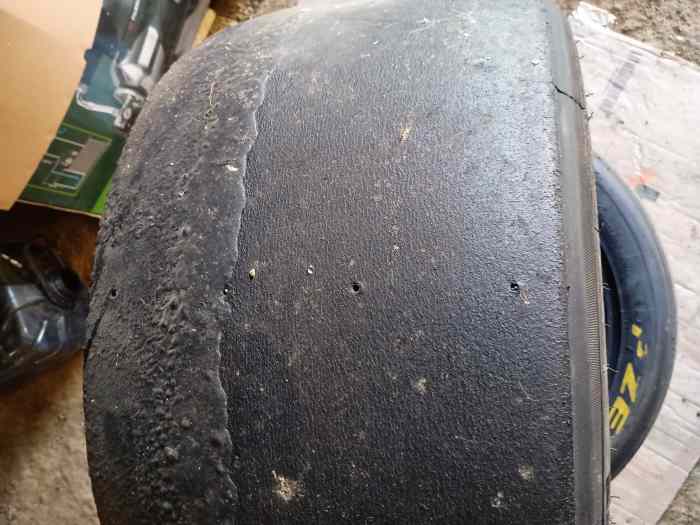 4 pneus slick pirelli DHF en 305 660 18 1