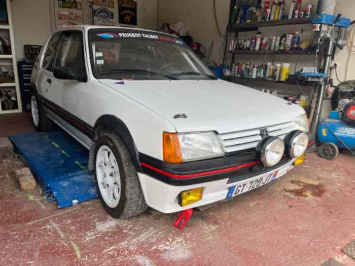 205 GTI 1900 PTH