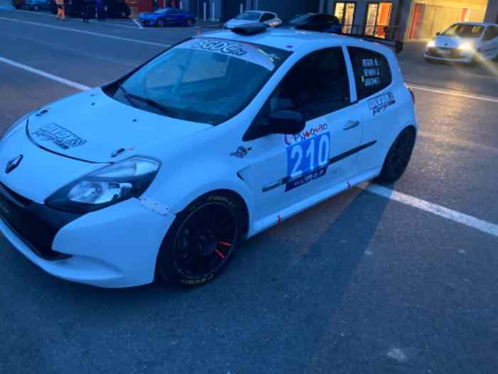 A vendre Clio Cup 0