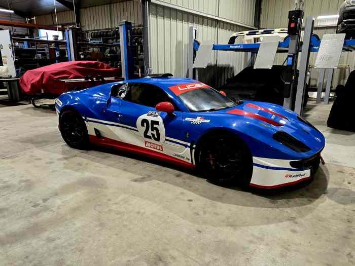 Ligier js2r