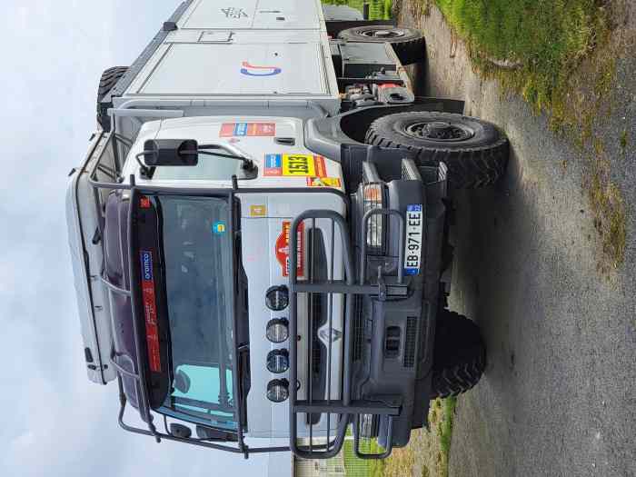 Camion assistance rallye raid Kerax 4x4 1