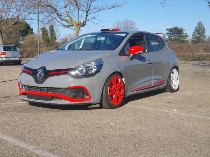 CLIO 4 Cup