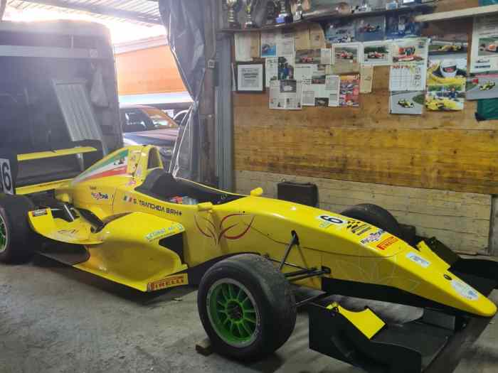 Vendo Formula Renault 2000iq